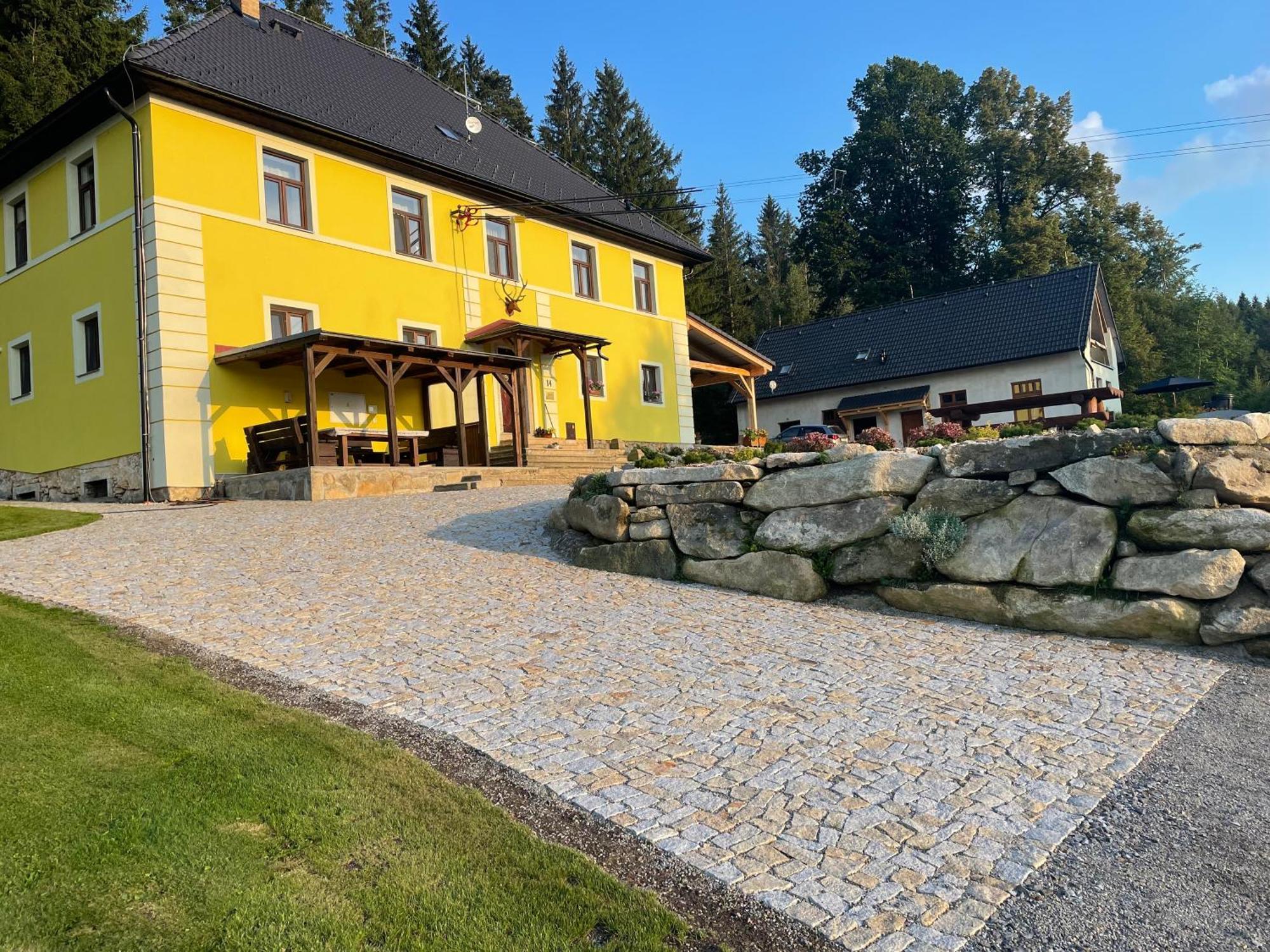 Apartmany Hajovna Lipno Лоучовице Экстерьер фото